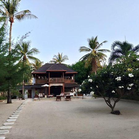 Villa Terra Gili Trawangan Exterior photo