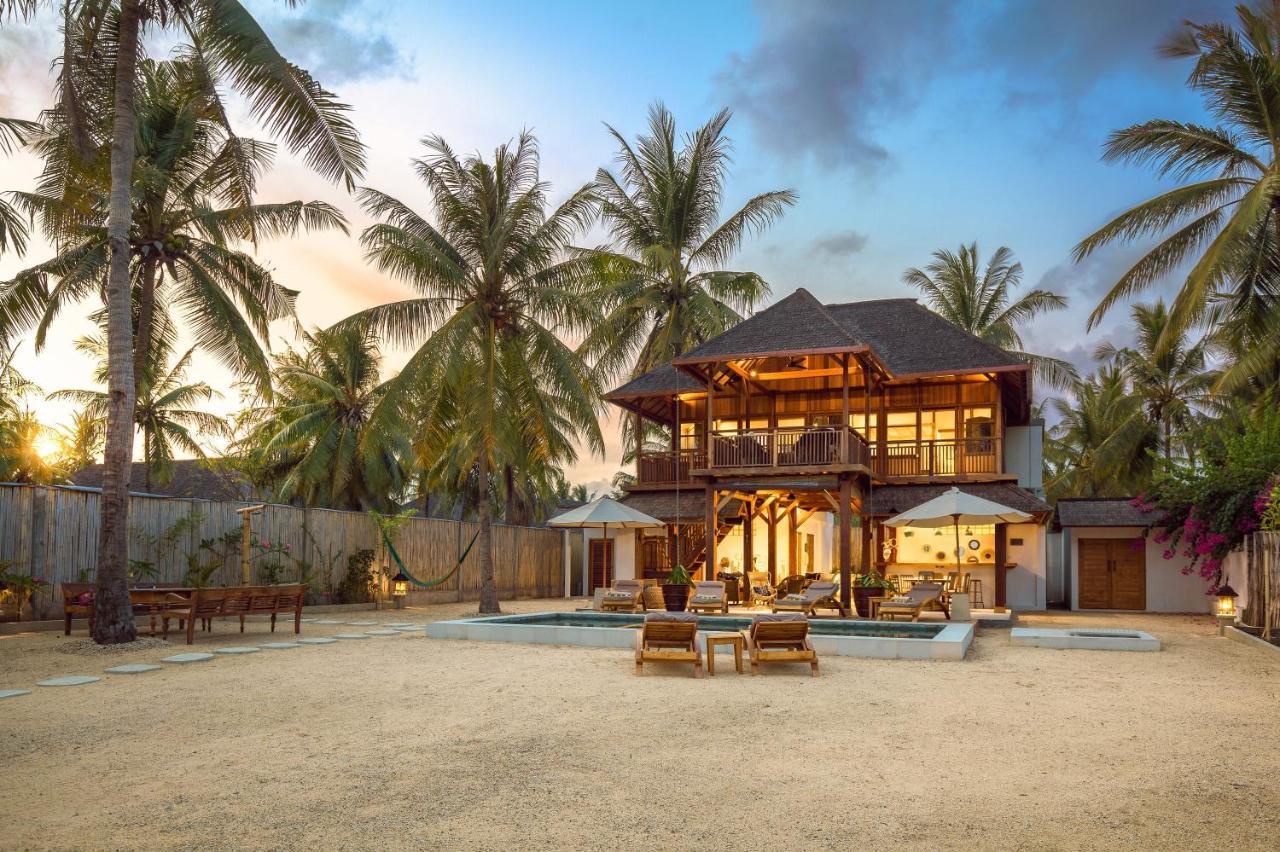 Villa Terra Gili Trawangan Exterior photo